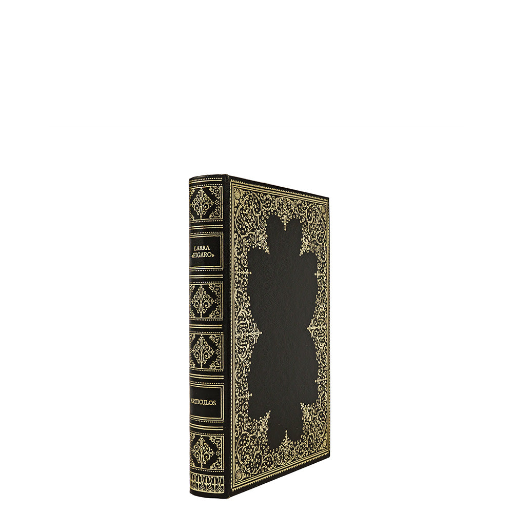 Mariano José de Larra « Figaro » — Antología de artículos (1974). Livro físico. Encadernação com douração.