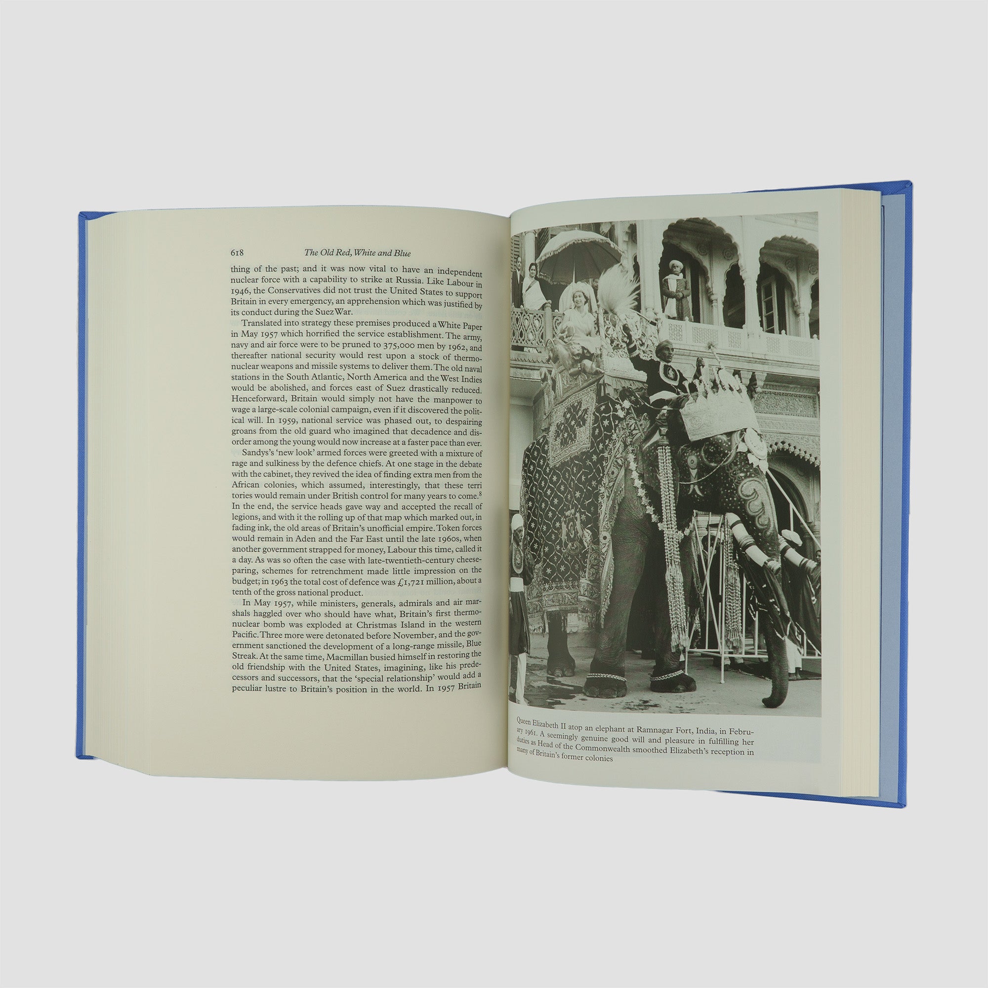 JAMES, Lawrence (1943– ). The Rise and Fall of the British Empire (The Folio Society, London, 2007).