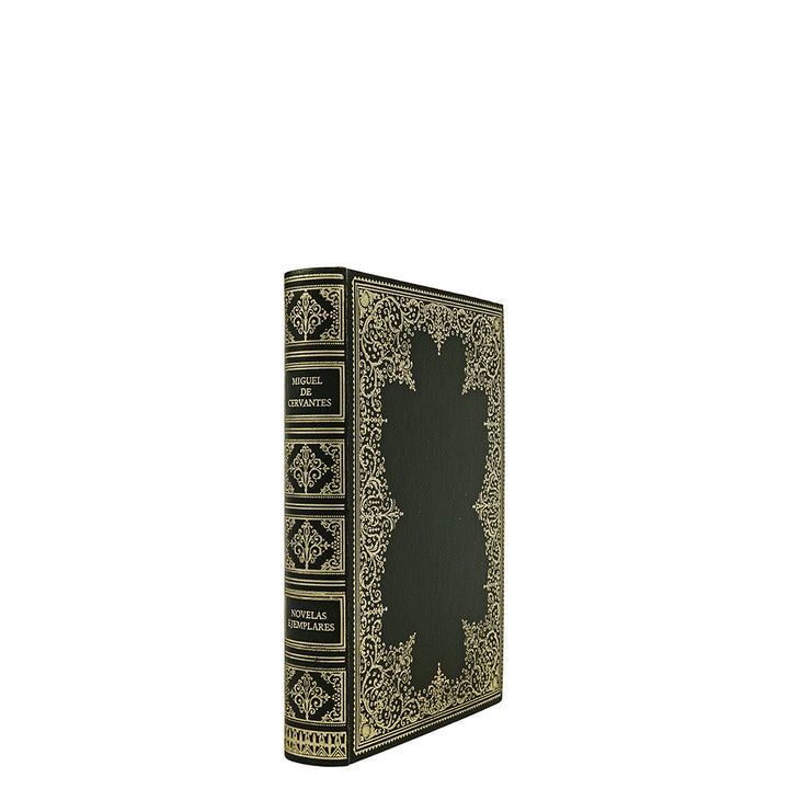 Cervantes — Novelas ejemplares (Círculo de Amigos de la Historia, 1972). Livro físico. Encadernação editorial com douração.