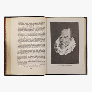 Cervantes — Novelas ejemplares (Círculo de Amigos de la Historia, 1972). Livro físico. Encadernação editorial com douração.