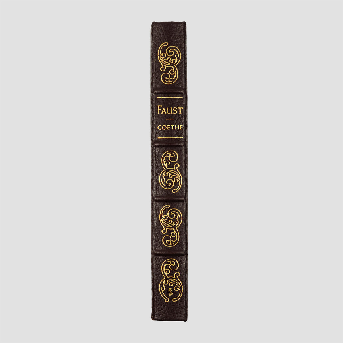 GOETHE, Johann Wolfgang von (1749–1832). Faust (The Easton Press, Norwalk, 1980).