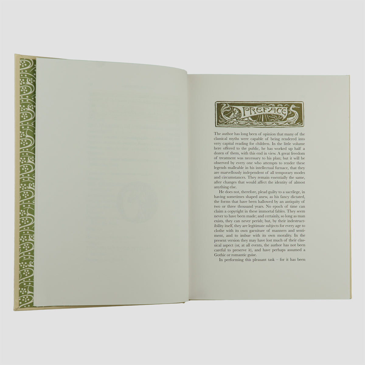 HAWTHORNE, Nathaniel (1804–1864). A Wonder Book for Girls & Boys (The Folio Society, London, 2008).