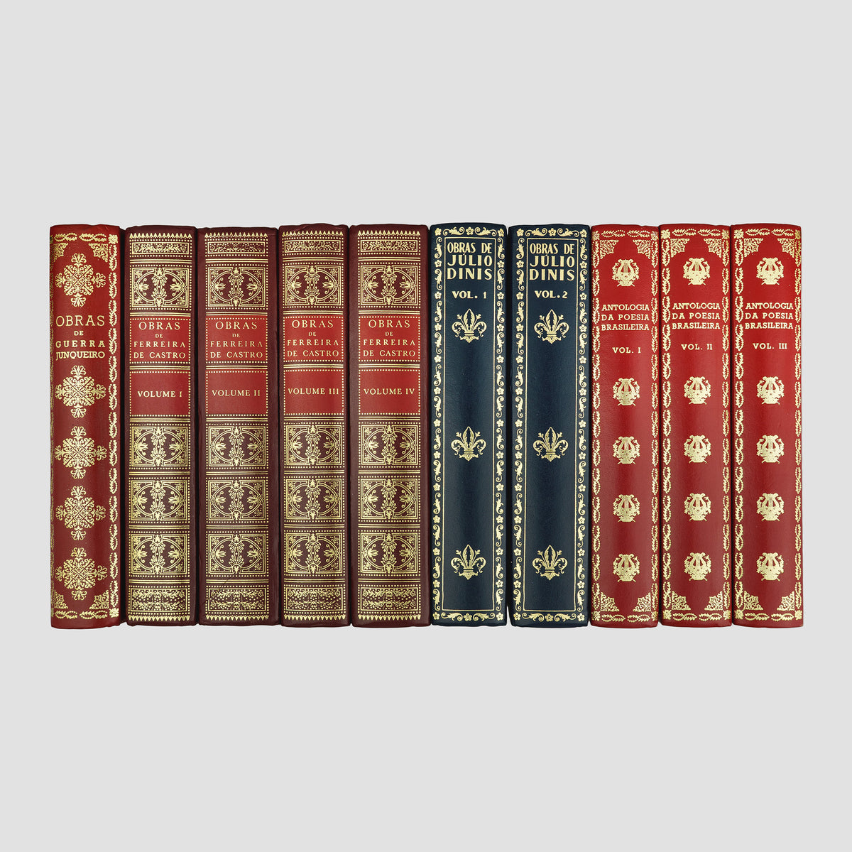 TORRES (1923–1999): Antologia da poesia brasileira; FERREIRA DE CASTRO (1898–1974): Obras; JÚLIO DINIS (1839–1871): Obras; GUERRA JUNQUEIRO (1850–1923): Obras — 10 vols.