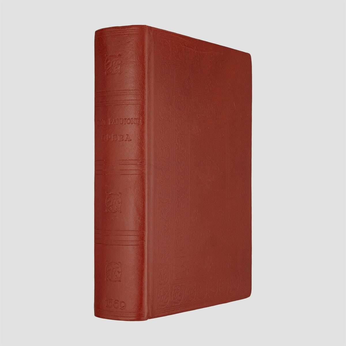 PANNONIUS, János (1434–1472). Iani Pannonii Episcopi Quinqueeccles: … omnia, ed. Johannes Sambucus (Akadémiai Kiadó, Budapest, 1972).