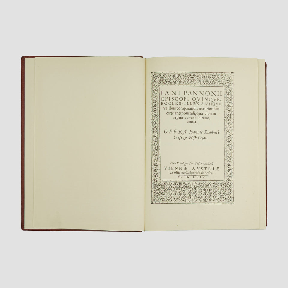 PANNONIUS, János (1434–1472). Iani Pannonii Episcopi Quinqueeccles: … omnia, ed. Johannes Sambucus (Akadémiai Kiadó, Budapest, 1972).