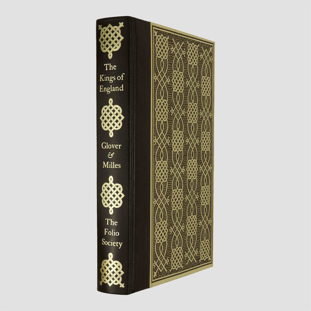 GLOVER, Robert (1544–1588); MILLES, Thomas (c. 1550–1627). The Kings of England Ever Since It Was So Called (The Folio Society, London, 1995).