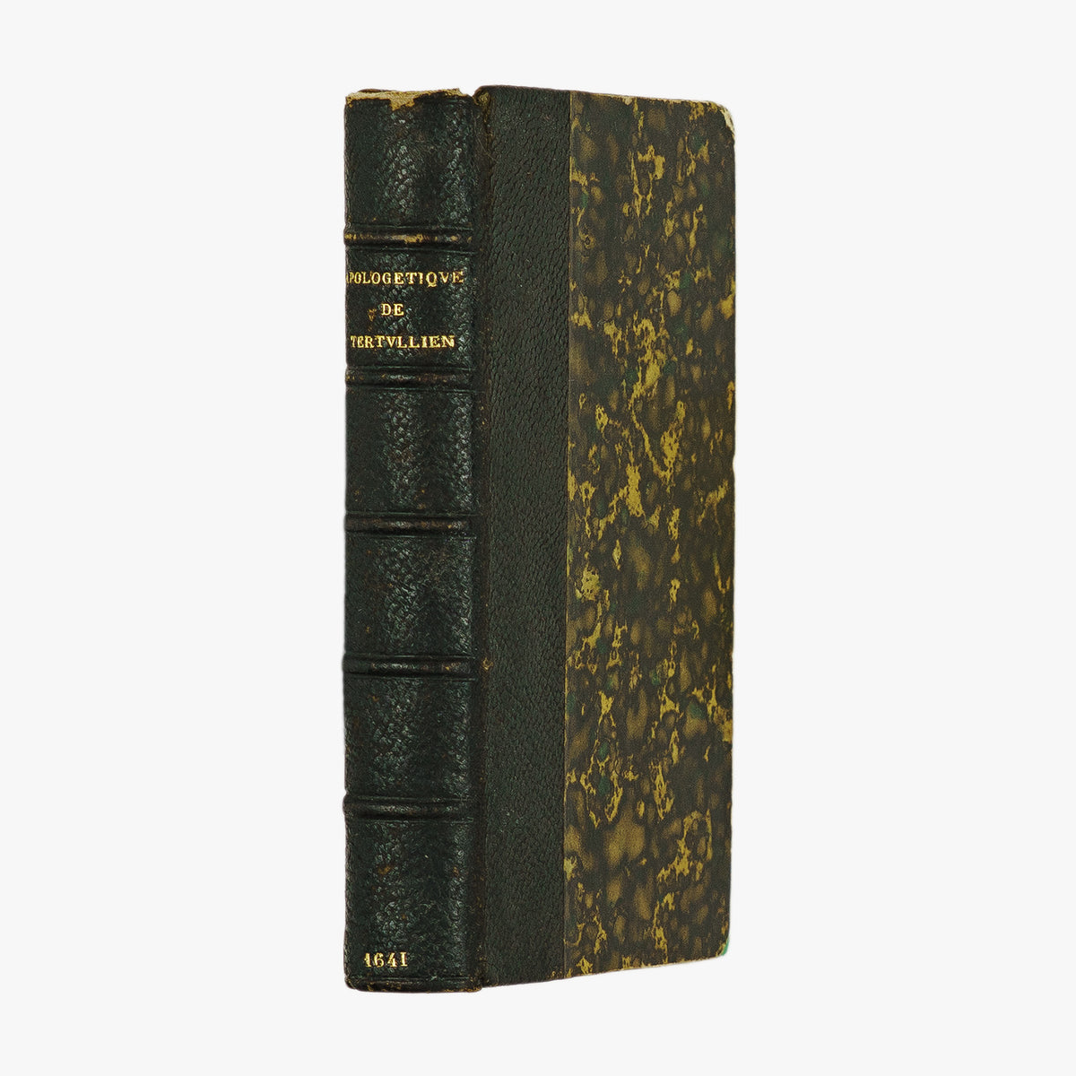 Tertullien — Apologétique ou Défense des Chrétiens (Jean Camusat, 1641). Século XVII. Livro físico. Encadernação e meio couro com douração.