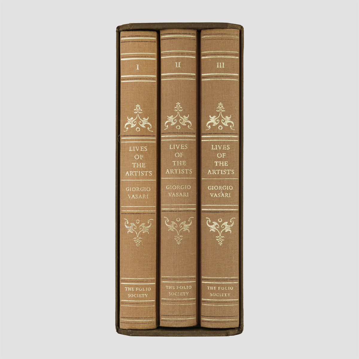 VASARI, Giorgio (1511–1574). Lives of the Artists (The Folio Society, London, 1993), 3 vols.
