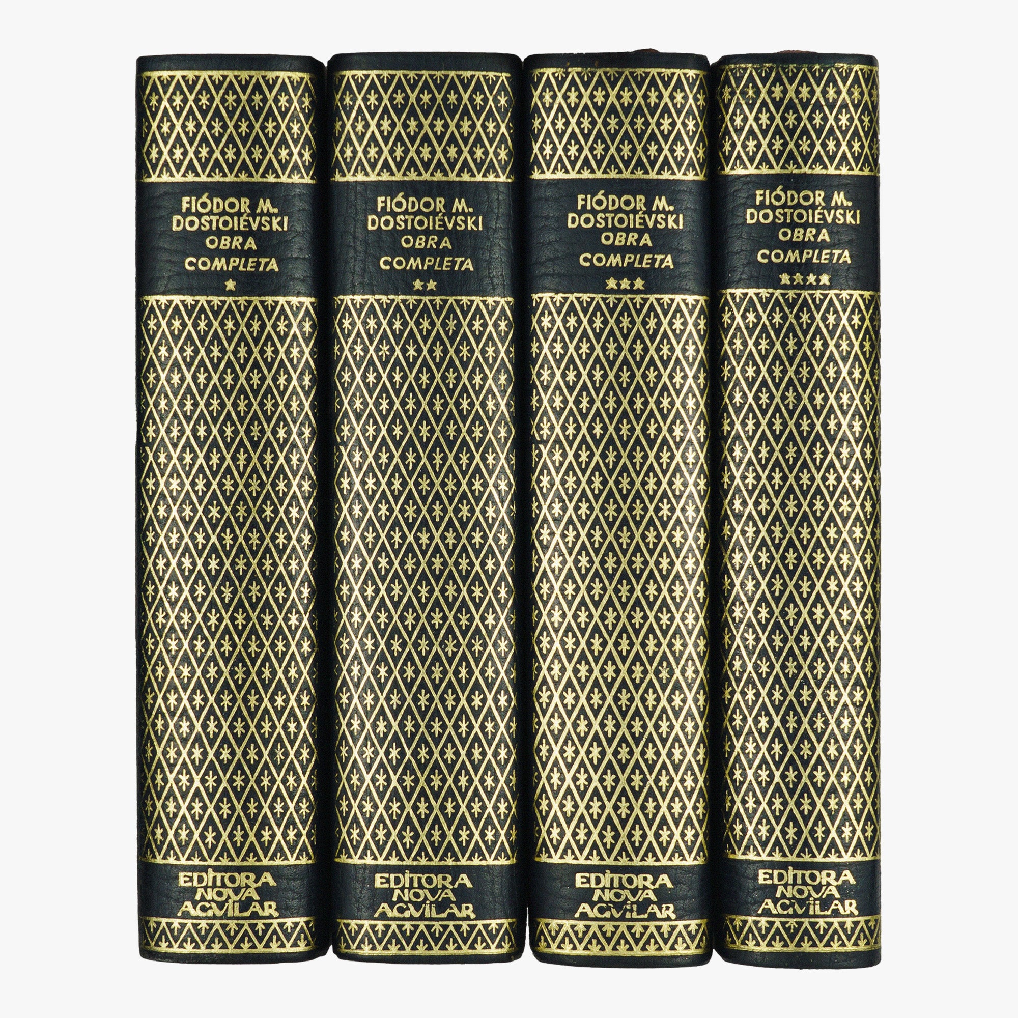 DOSTOIÉVSKI, Fiódor Mikhailovich (1821–1881). Obra Completa (Companhia Aguilar Editora, Rio de Janeiro, 1963/1975), 4 vols.
