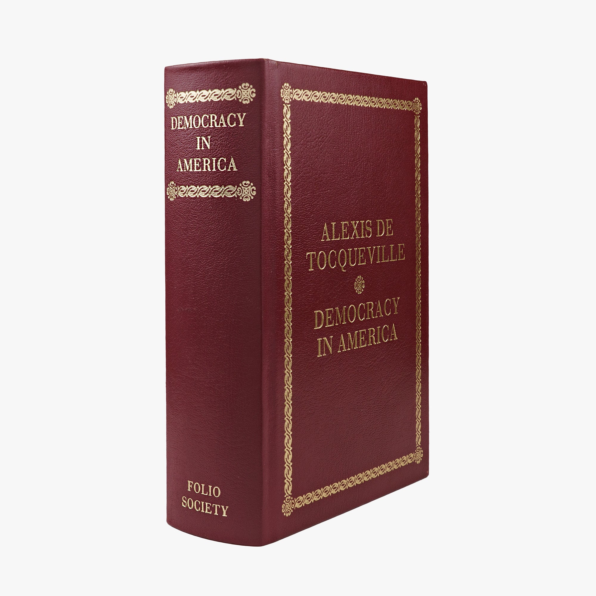 Alexis de Tocqueville — Democracy in America (Folio Society, 2002). Livro físico. Encadernação editorial com douração.