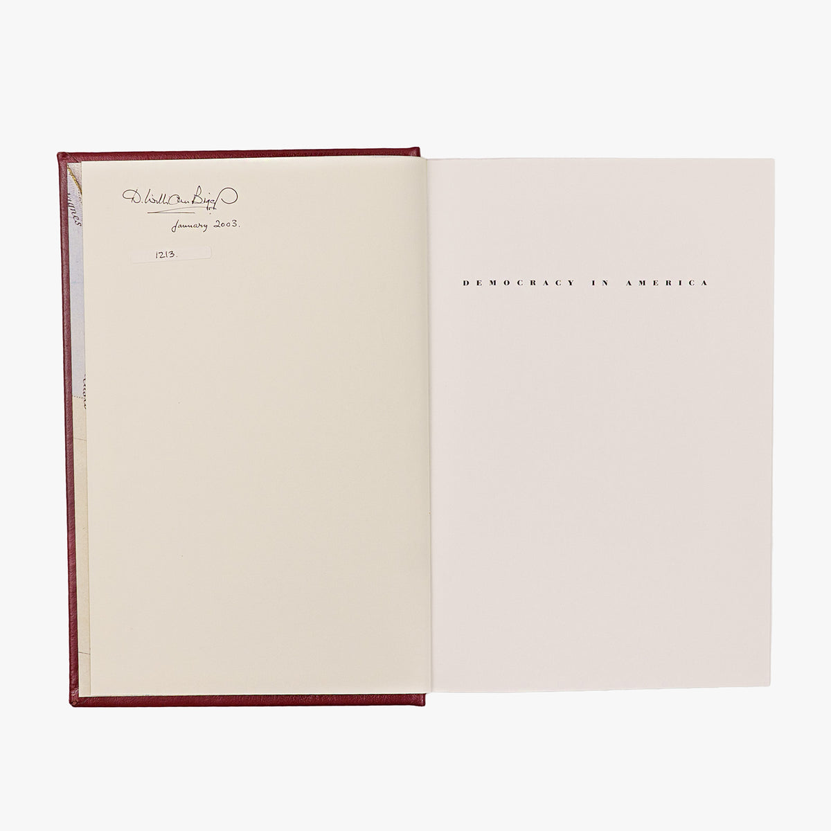 Alexis de Tocqueville — Democracy in America (Folio Society, 2002). Livro físico. Encadernação editorial com douração.
