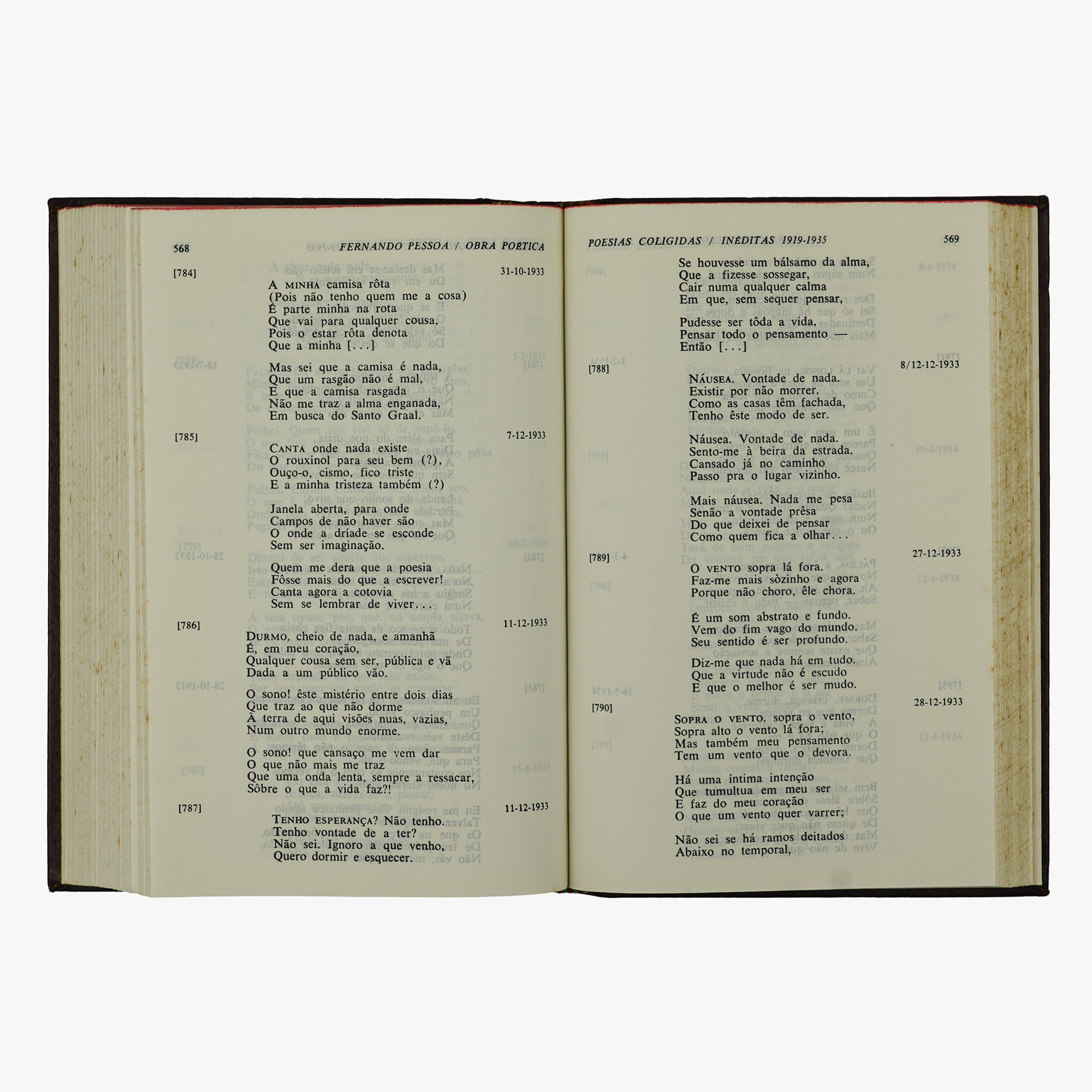 PESSOA, Fernando (1888–1935). Obra poética (Companhia José Aguilar Editôra, Rio de Janeiro, 1972).