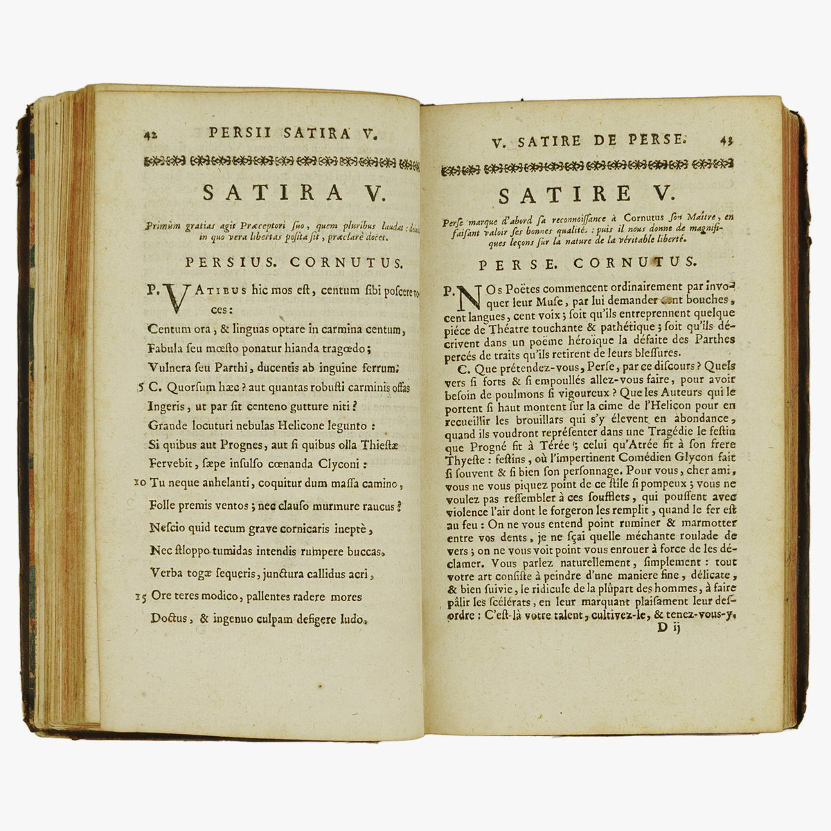 JUVÉNAL, Décime Junius (c. 55 – c. 140 d.C.) & PÉRSIO, Aulus Persius Flaccus (34 – 62 d.C). Traduction des Satires de Perse et de Juvénal (Compagnie des Libraires, Paris, 1737).