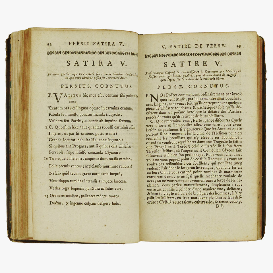 JUVÉNAL, Décime Junius (c. 55 – c. 140 d.C.) & PÉRSIO, Aulus Persius Flaccus (34 – 62 d.C). Traduction des Satires de Perse et de Juvénal (Compagnie des Libraires, Paris, 1737).