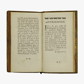 Duguet — Lettres sur divers sujets de Morale et de Piété (1708). Livro físico. Século XVIII. Encadernação em couro com douração.