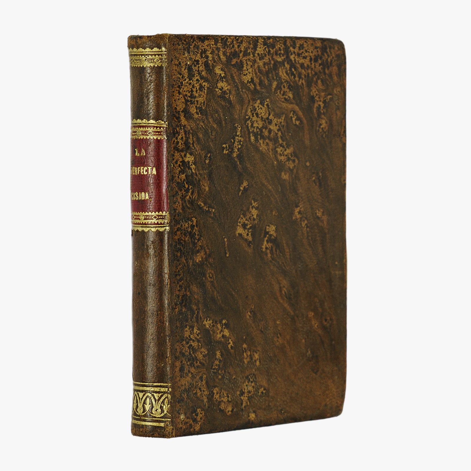 Fray Luis de León — La perfecta casada (Centro General de Administración, 1865). Encadernação em couro com douração. Livro físico.