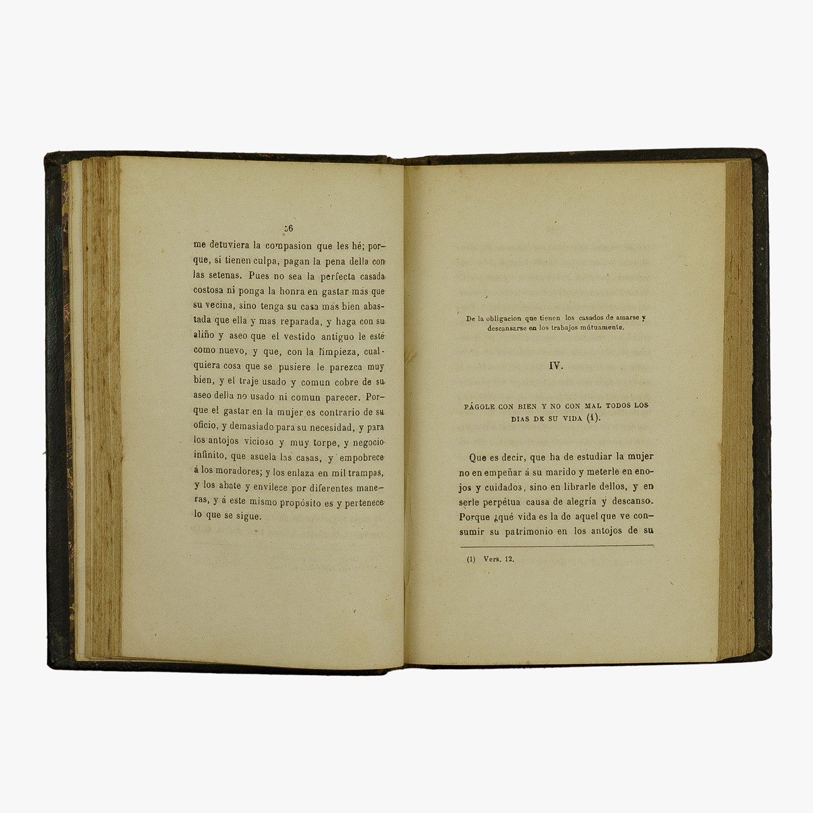Fray Luis de León — La perfecta casada (Centro General de Administración, 1865). Encadernação em couro com douração. Livro físico.