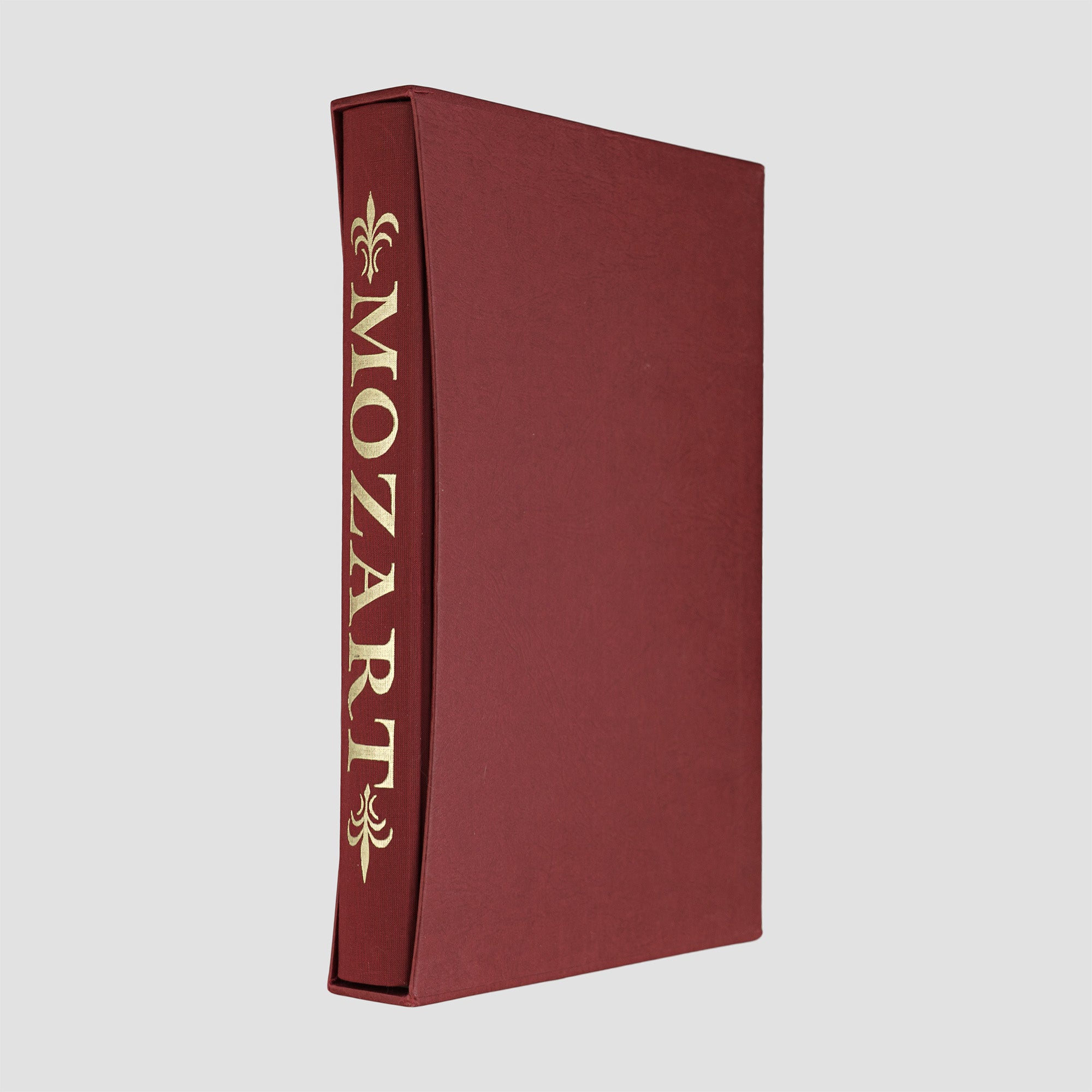livro The Life of Mozart de Edward Holmes edição Folio Society 1994. Hero com estojo original em vermelho e lombada vermelha com escrito em dourado. 