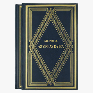 STEINBECK, John (1902–1968). As Vinhas da Ira (Abril Cultural, São Paulo, 1982), 2 vols.