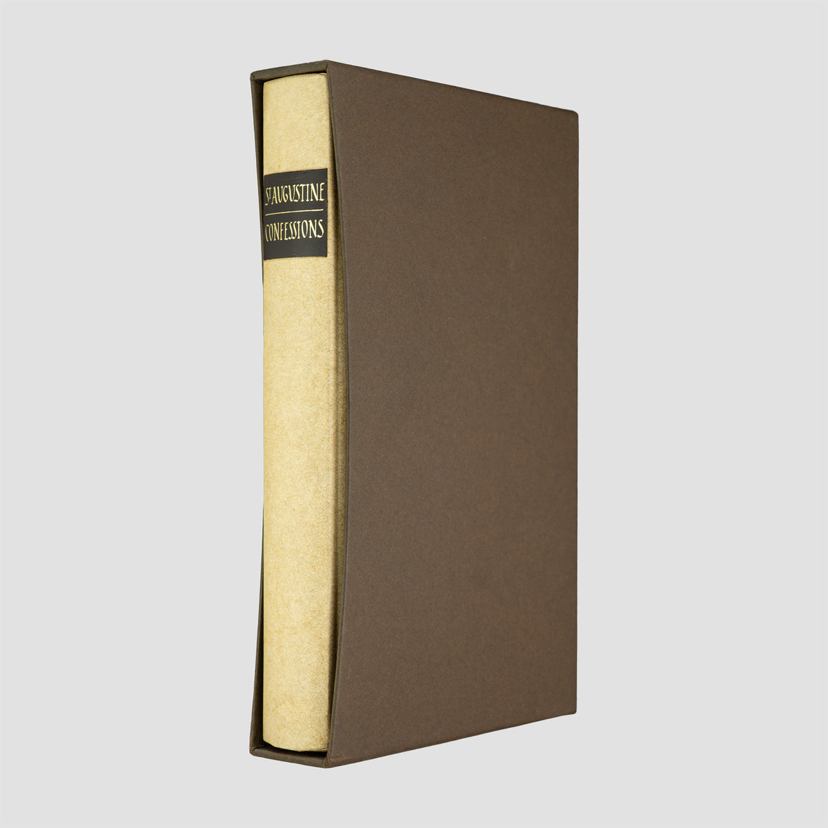 Livro Confessions de Santo Agostinho, edição The Folio Society 1993, capa e lombada. Com estojo.