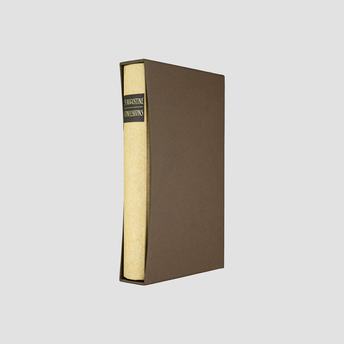 Livro Confessions de Santo Agostinho, edição The Folio Society 1993, capa e lombada. Com estojo.