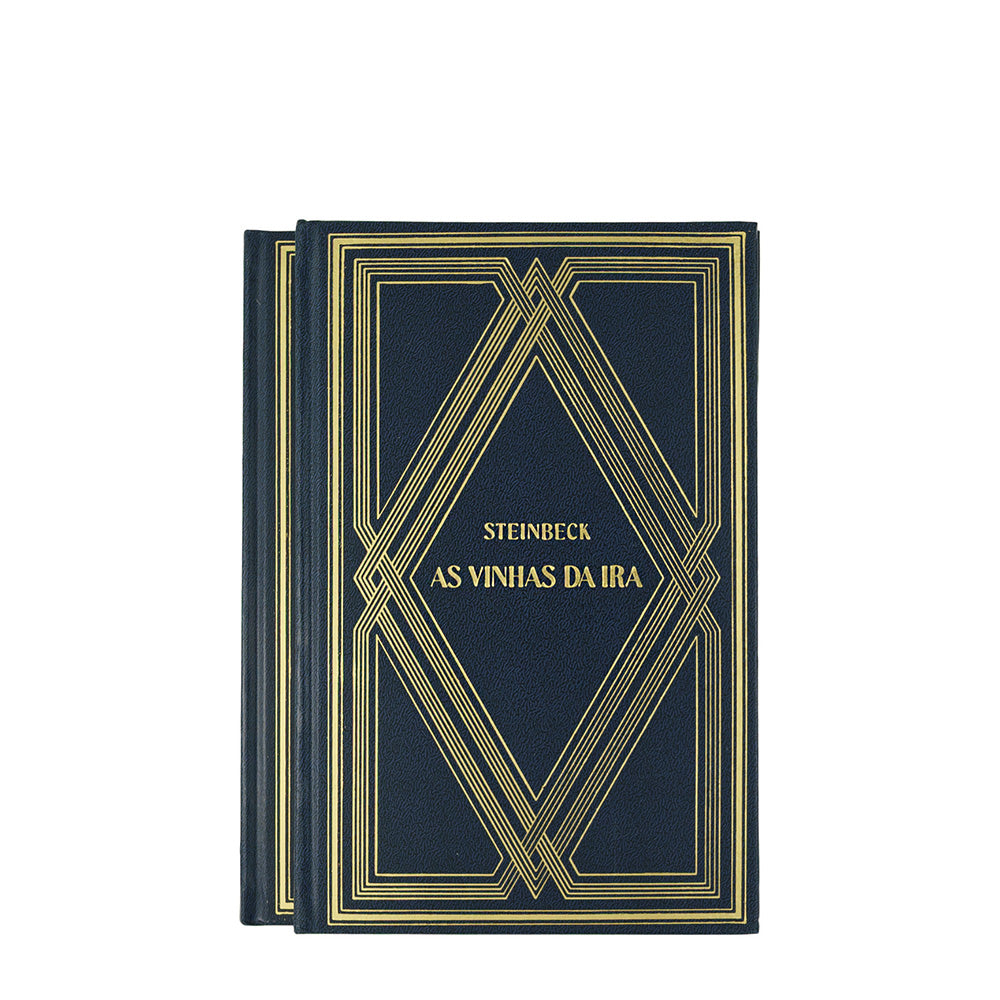 STEINBECK, John (1902–1968). As Vinhas da Ira (Abril Cultural, São Paulo, 1982), 2 vols.