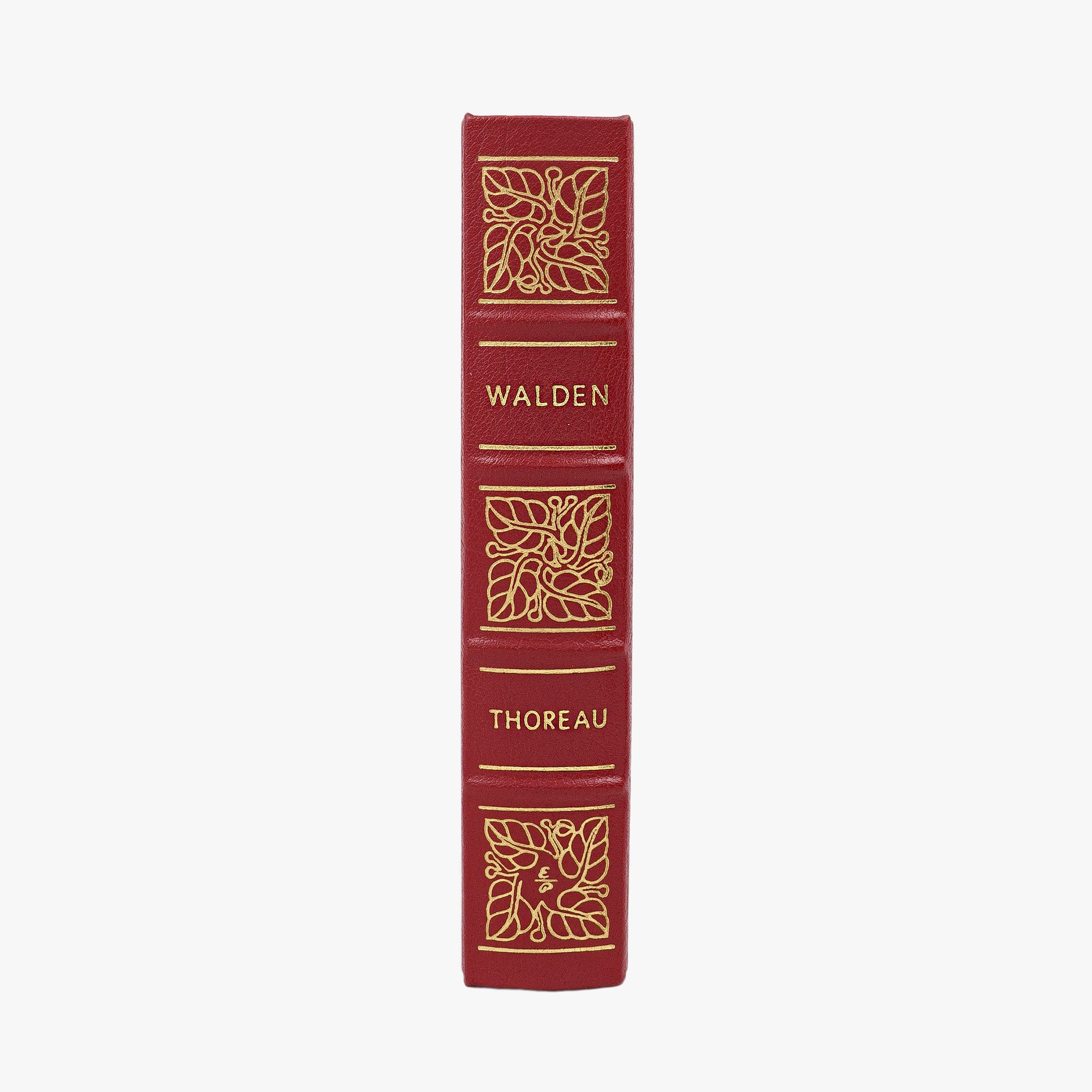Henry David Thoreau — Walden; or, Life in the Woods (Easton Press, 1981).  Livro físico com encadernação de luxo. 