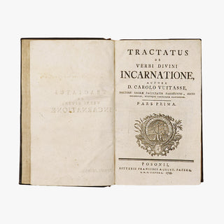 Vuitasse — Tractatus de Verbi Divini Incarnatione (Posonii, Patzko, 1788), 2 volumes. Livros físicos. Encadernação em couro com douração.