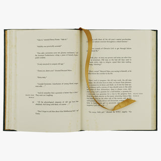 HUXLEY, Aldous Leonard (1894–1963). Brave New World (The Easton Press, Norwalk, 1978).