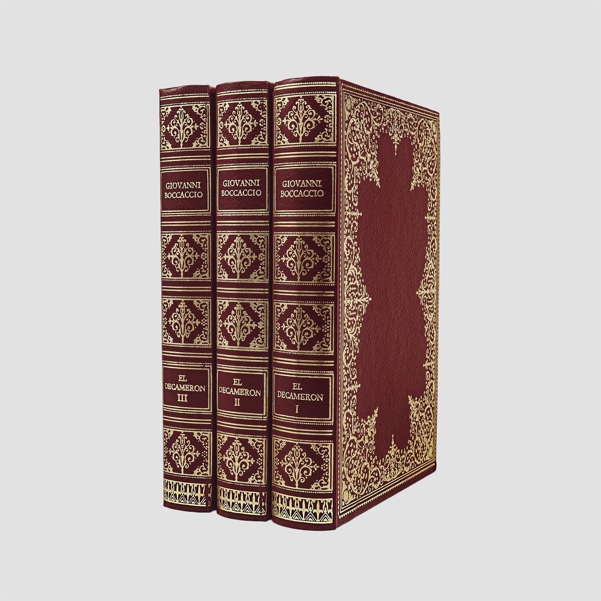 BOCCACCIO, Giovanni (1313–1375). El Decameron (Círculo de Amigos de la Historia, Madrid, 1973), 3 vols.