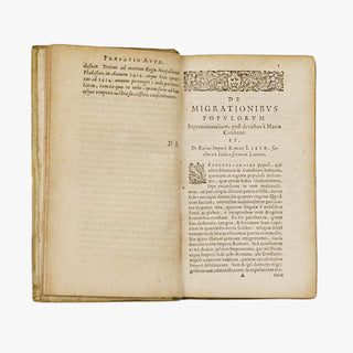 Nicolai Machiavelli — Historiae Florentinae (De Vogel, Leiden, 1645). Século XVII. Livro físico raro.