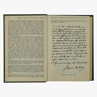 Joaquim Nabuco — Um Estadista do Império (Editora Nova Aguilar, 1975). Livro físico. Capa de couro com douração.