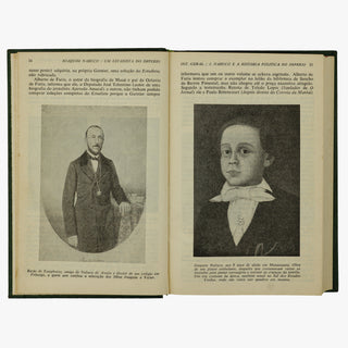 Joaquim Nabuco — Um Estadista do Império (Editora Nova Aguilar, 1975). Livro físico. Capa de couro com douração.