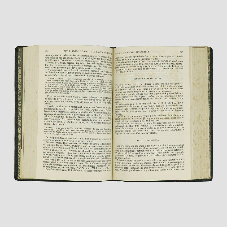 BARBOSA, Rui (1849–1923). Escritos e discursos seletos (Editôra José Aguilar, Rio de Janeiro, 1960).