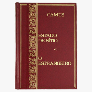 CAMUS, Albert (1913–1960). Estado de sítio; O estrangeiro (Abril Cultural, São Paulo, 1982).