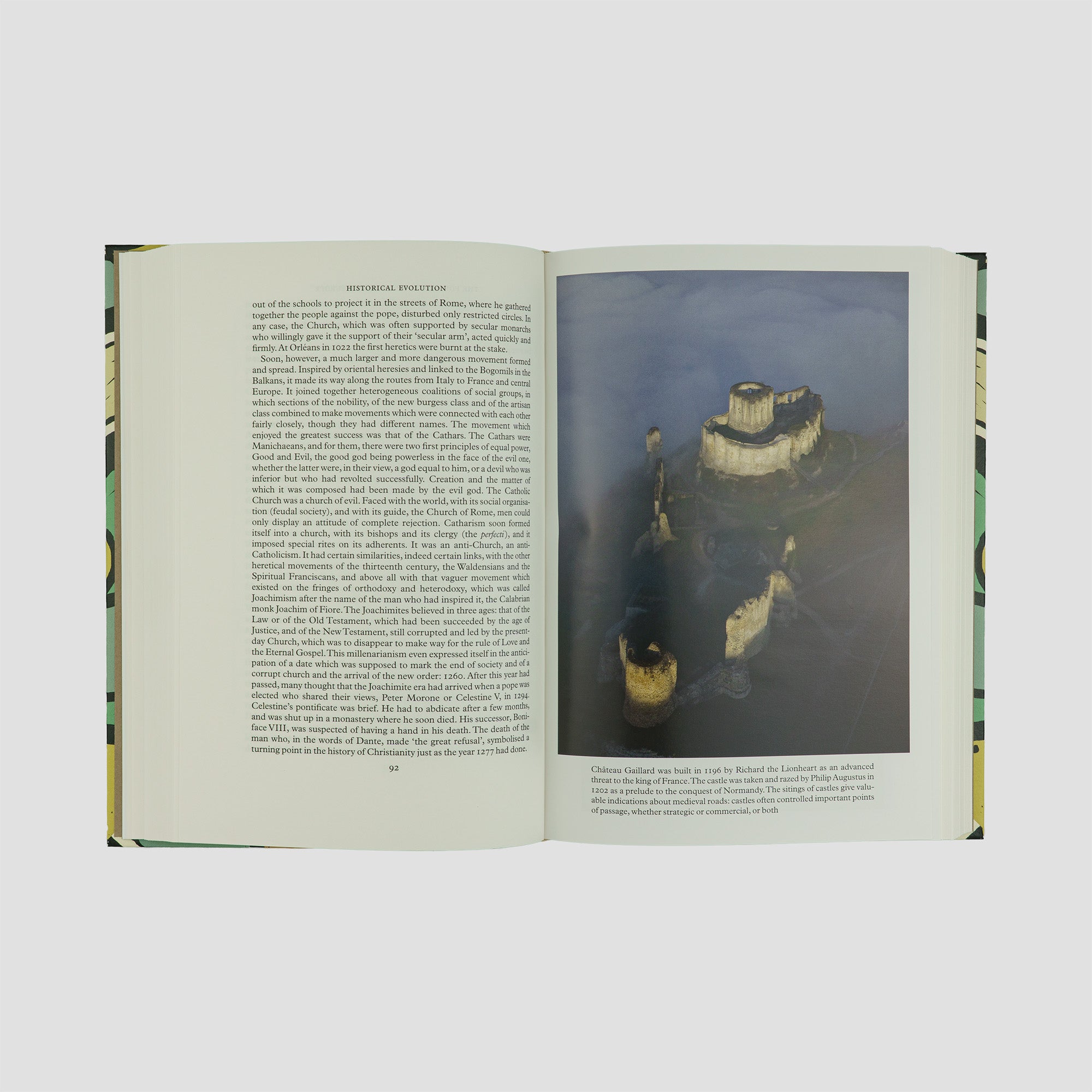 LE GOFF, Jacques (1924–2014). Medieval Civilisation, 400 – 1500 (The Folio Society, London, 2011).