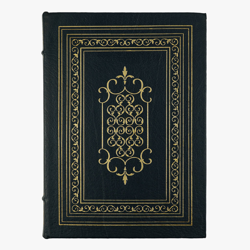 Oliver Goldsmith — She Stoops to Conquer (The Easton Press, 1978). Livro físico ilustrado. Encadernação de luxo - capa de couro, cortes dourados e fita de leitura em cetim.