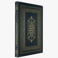 Oliver Goldsmith — She Stoops to Conquer (The Easton Press, 1978). Livro físico ilustrado. Encadernação de luxo - capa de couro, cortes dourados e fita de leitura em cetim.