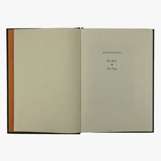 Aristophanes — The Birds · The Frogs (The Easton Press, 1979). Livro físico ilustrado. Encadernação de luxo - capa de couro com douração. Fita de leitura em cetim e cortes dourados.