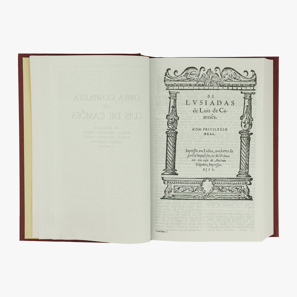 CAMÕES, Luís Vaz de (c. 1524–1580). Obra Completa (Editora Nova Aguilar, Rio de Janeiro, 2005).