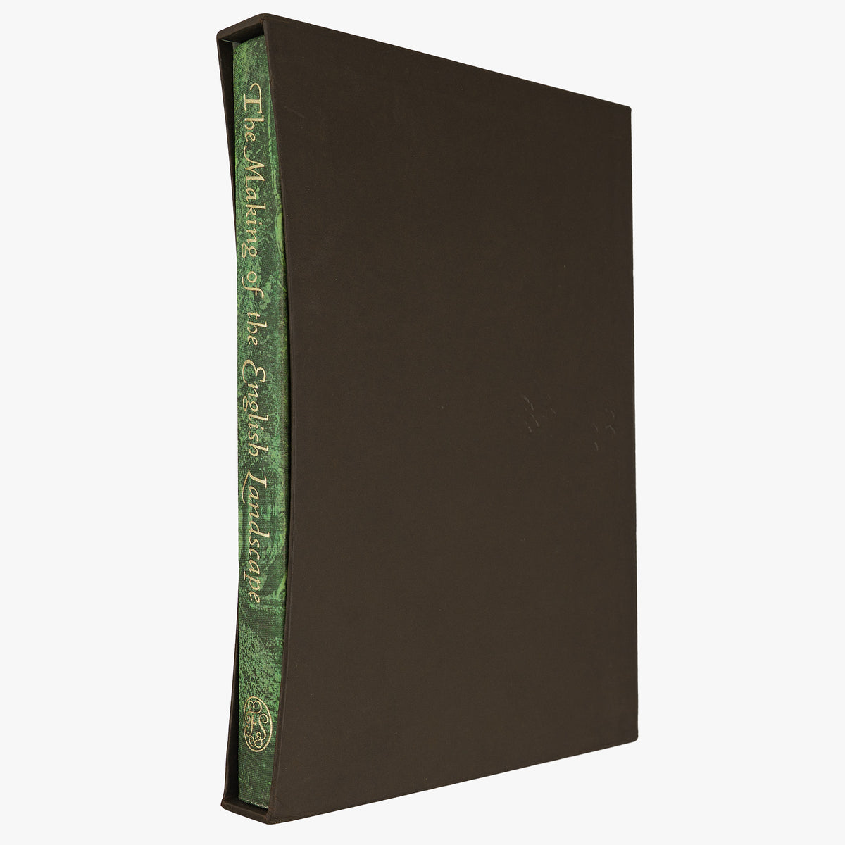 HOSKINS, W. G. (1908–1992). The Making of the English Landscape (The Folio Society, London, 2005).