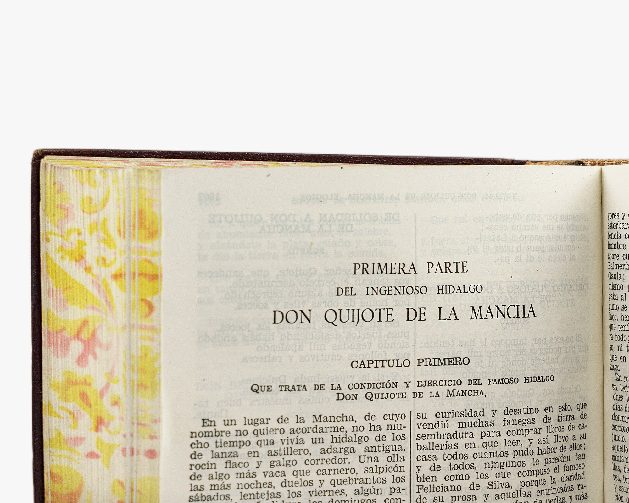 Miguel de Cervantes Saavedra — Obras completas (M. Aguilar, 1943). Livro físico. 1ª (primeira) edição com encadernação editorial em couro com douração.