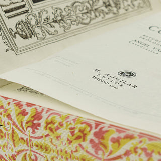 Miguel de Cervantes Saavedra — Obras completas (M. Aguilar, 1943). Livro físico. 1ª (primeira) edição com encadernação editorial em couro com douração.