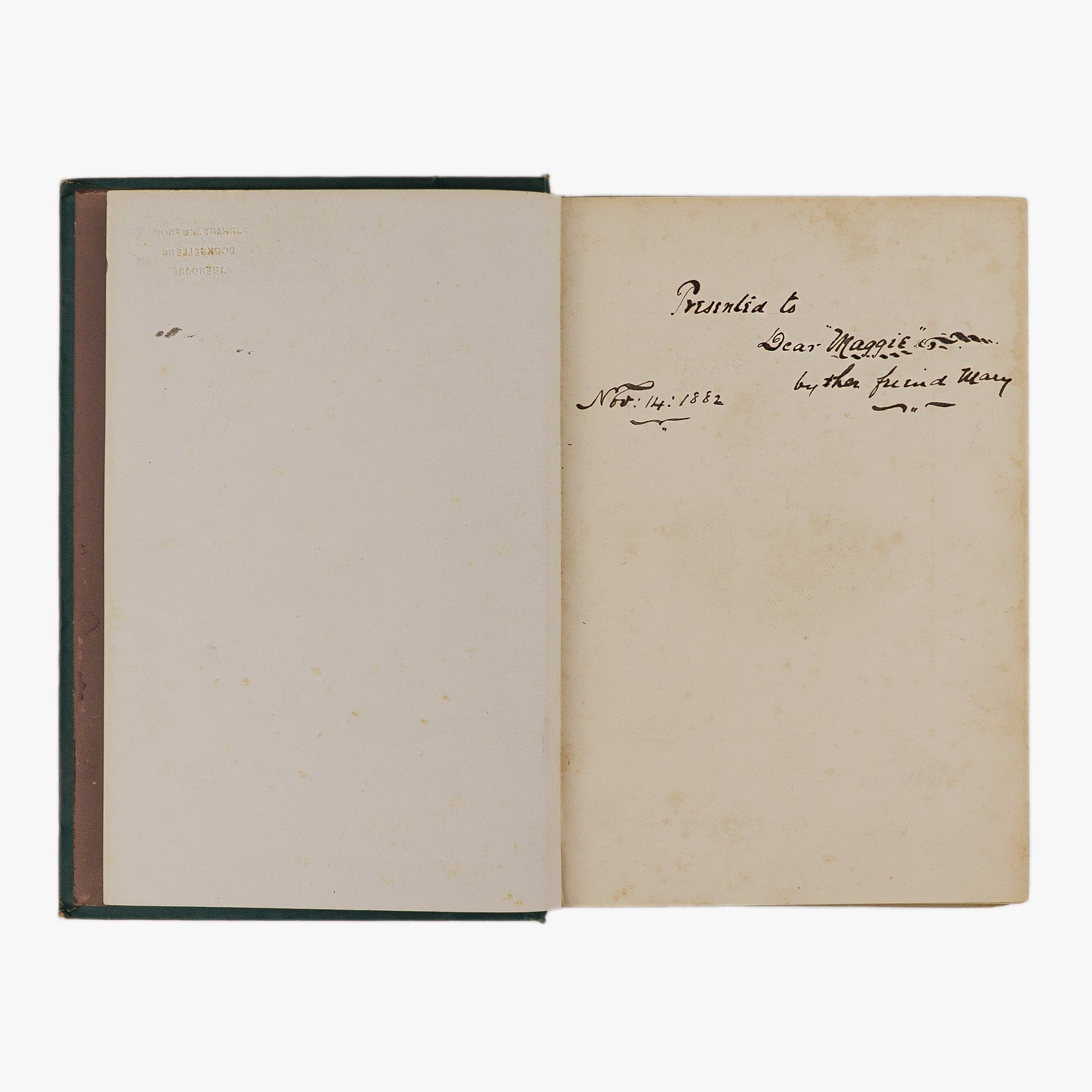 Longfellow — The Poetical Works (Frederick Warne and Co., c. 1880). Livro físico, edição vitoriana, com dedicatória. Encadernação editorial com douração.