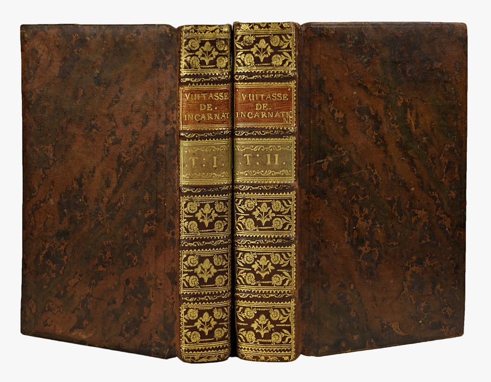 Vuitasse — Tractatus de Verbi Divini Incarnatione (Posonii, Patzko, 1788), 2 volumes. Livros físicos. Encadernação em couro com douração.